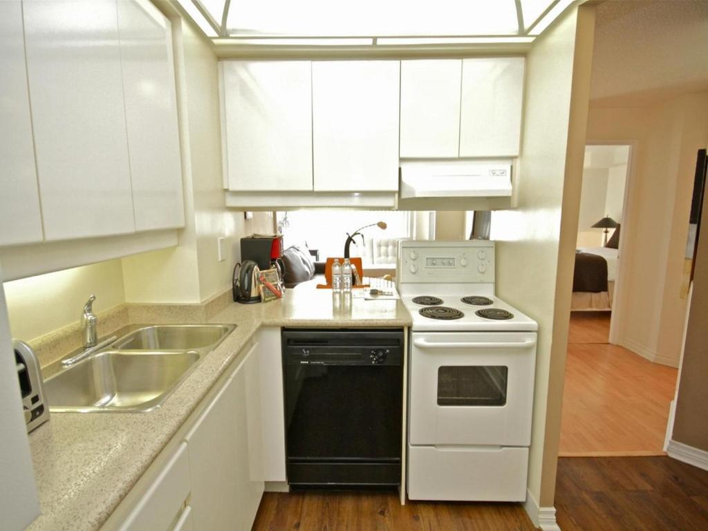 Glen Grove - Conservatory Tower Toronto Chambre photo
